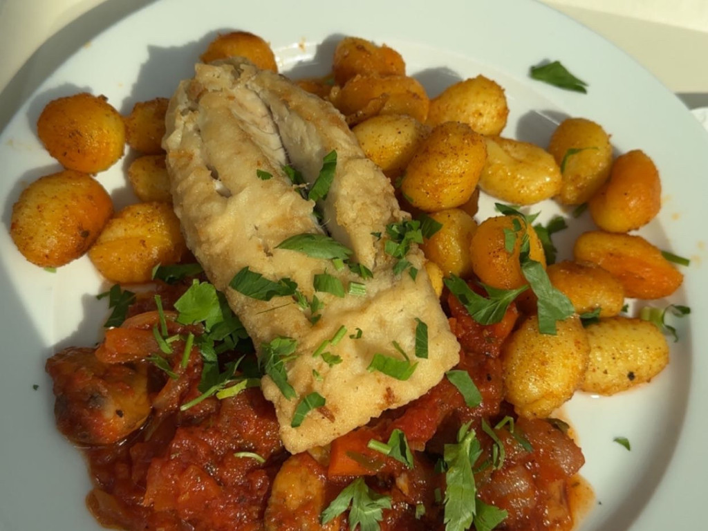 Hochgeladen von: Mkayy