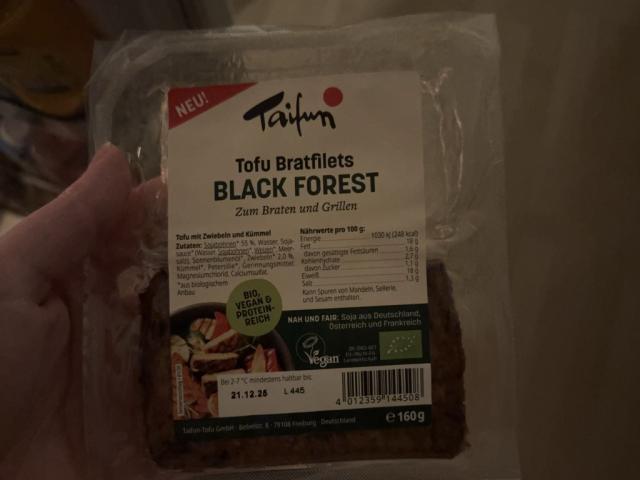 Hochgeladen von: gllorriiaa