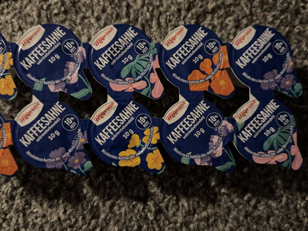 Hochgeladen von: maaajaaa