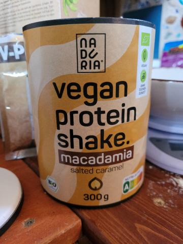 Vegan protein shake, sated caramel by Tokki | Uploaded by: Tokki