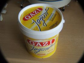 Sahnejoghurt (Gazi), 10% Fett, ohne Gelatine | Hochgeladen von: Bri2013