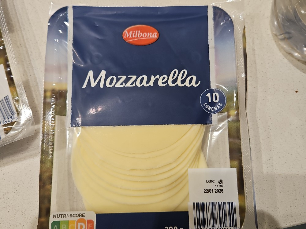 Hochgeladen von: Elvico