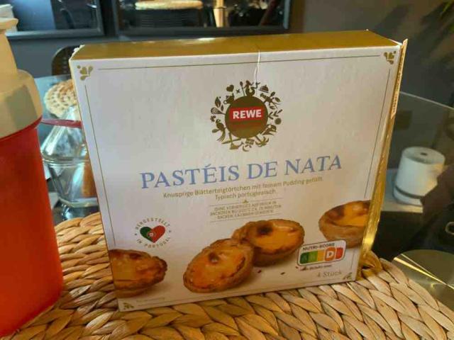 pasteís de nata, Portuguese cake by lavlav | Uploaded by: lavlav