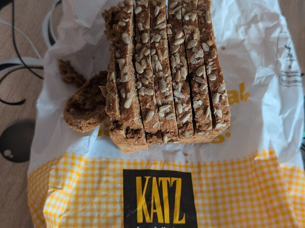 Hochgeladen von: Drealein22 Hochgeladen von: Drealein22