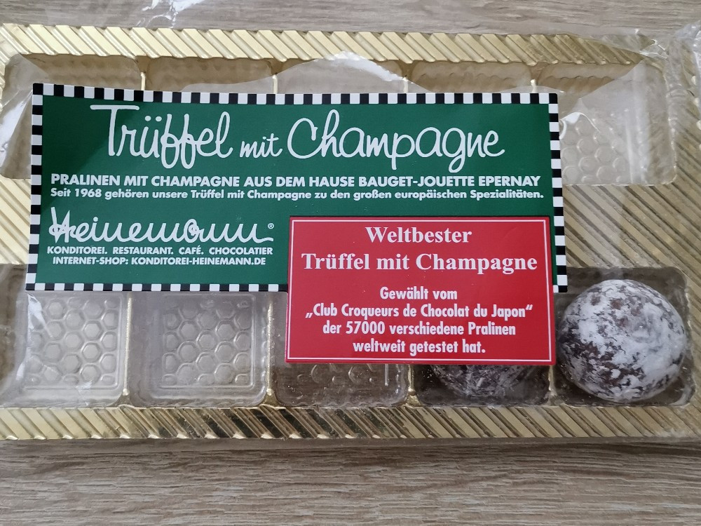 Trüffel mit Champagne, Pralinen von Aurianna1970 | Hochgeladen von: Aurianna1970 Trüffel mit Champagne, Pralinen von Aurianna1970 | Hochgeladen von: Aurianna1970