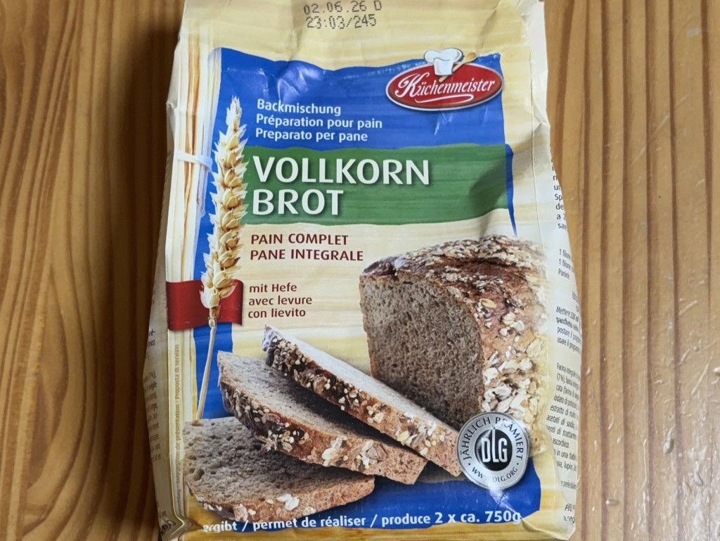 Hochgeladen von: Knota