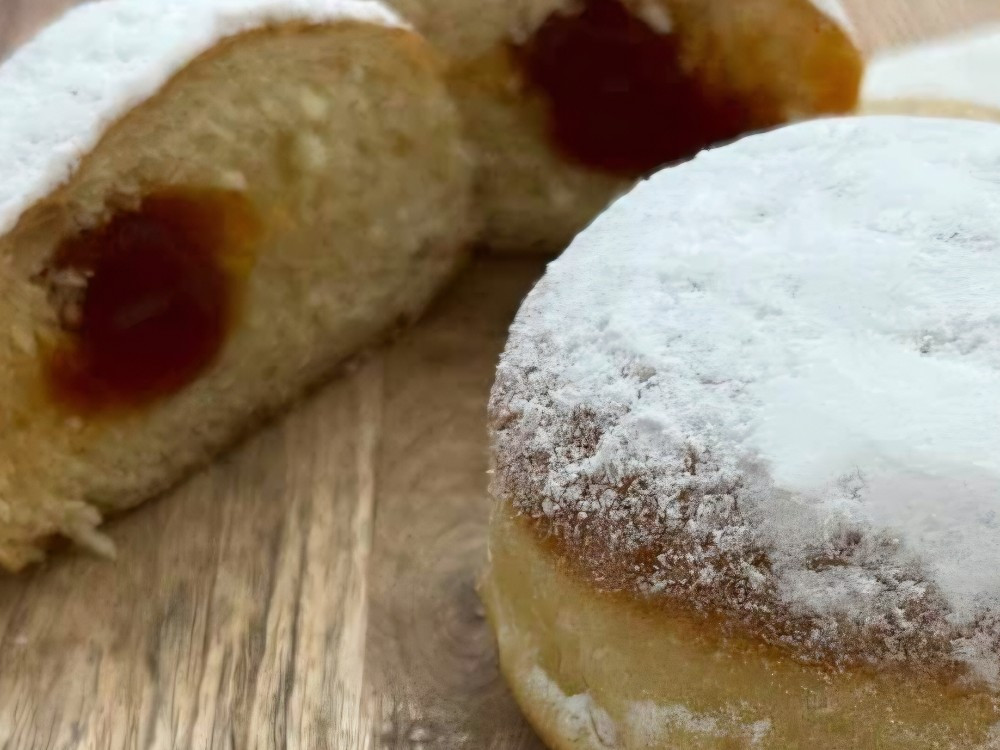 Hochgeladen von: Azeron