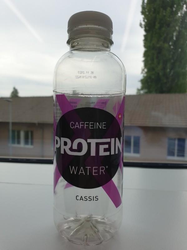 caffeine protein water, cassis von Lisa424 | Hochgeladen von: Lisa424