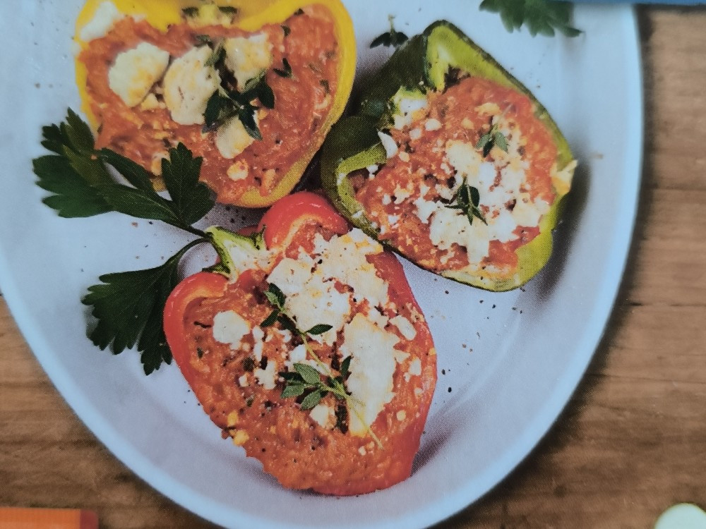 Gefüllte Paprika mit Zucchini und Feta, Uncle Bens von Pummelbec | Hochgeladen von: Pummelbecks Gefüllte Paprika mit Zucchini und Feta, Uncle Bens von Pummelbec | Hochgeladen von: Pummelbecks