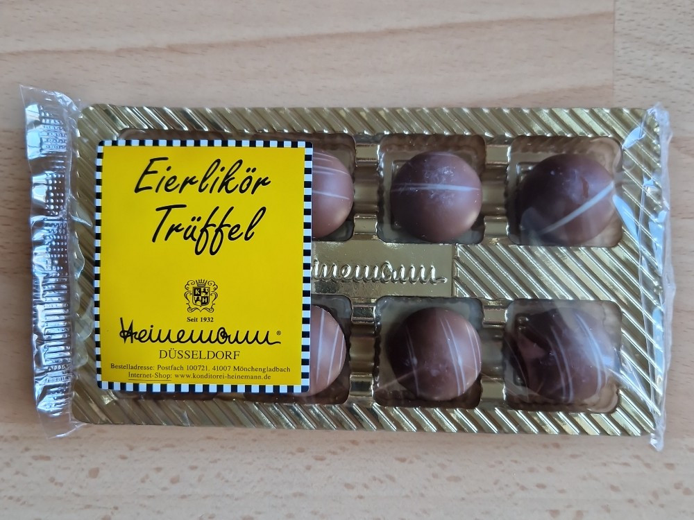 Eierlikör Trüffel von hornveilchen | Hochgeladen von: hornveilchen Eierlikör Trüffel von hornveilchen | Hochgeladen von: hornveilchen