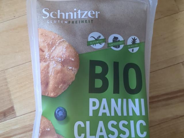 Hochgeladen von: tullegirl