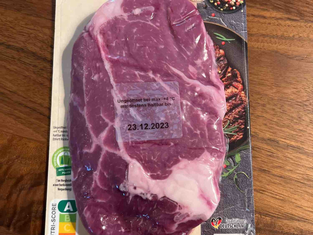 Rib-Eye-Steak von zsrdjanov598 | Hochgeladen von: zsrdjanov598