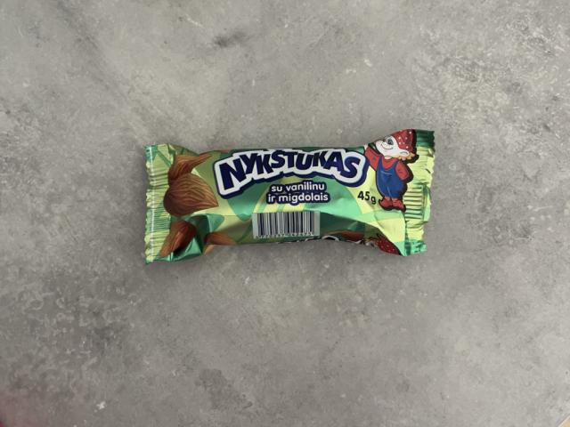 Hochgeladen von: irishelena