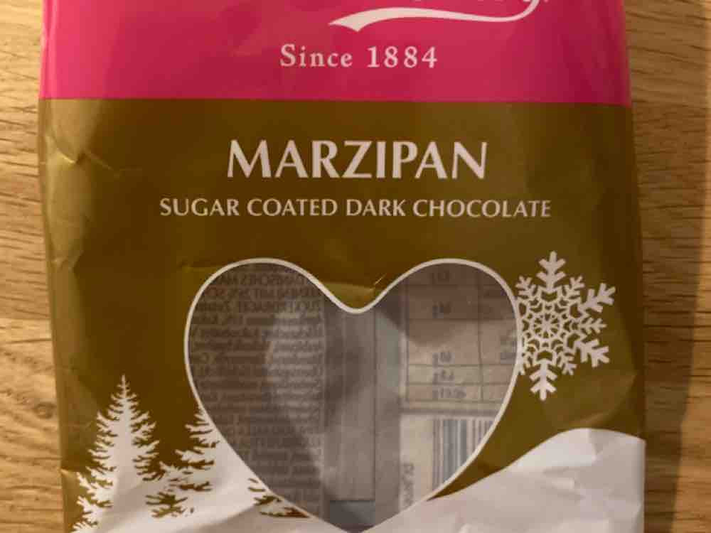 Marzipan, sugar coated dark chocolate von Sommer3786 | Hochgeladen von: Sommer3786