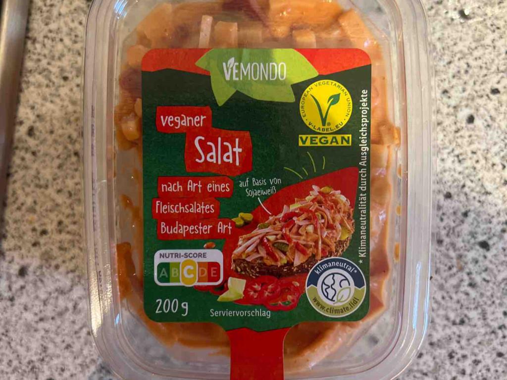 Veganer Salat, nach Art eines Fleischsalates Budapester Art von  | Hochgeladen von: IBastiI