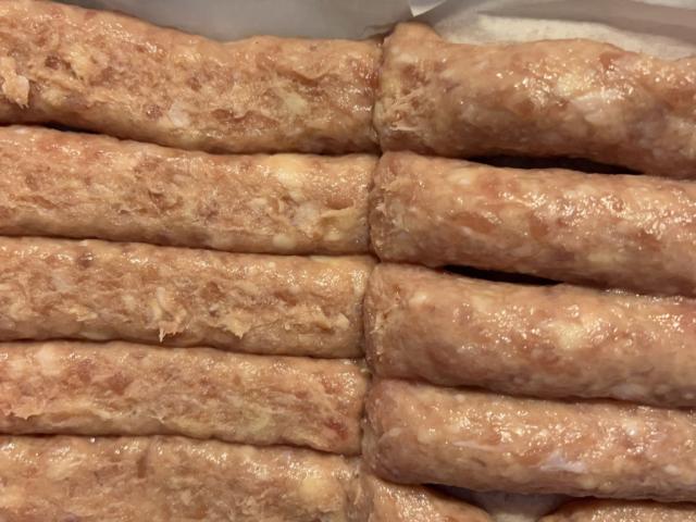 Pileći ćevapi von vlaja | Hochgeladen von: vlaja Pileći ćevapi von vlaja | Hochgeladen von: vlaja