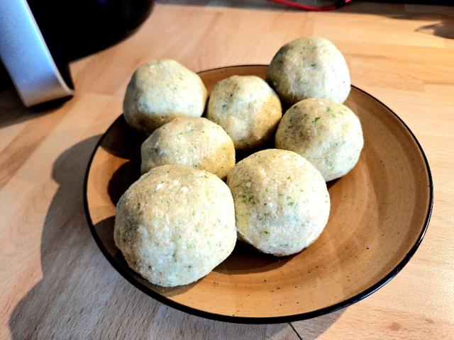 Knödel Low Carb Staupitopia von Sandi-Love | Hochgeladen von: Sandi-Love