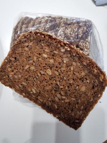 Vollkornbrot, dunkel von Naten | Hochgeladen von: Naten