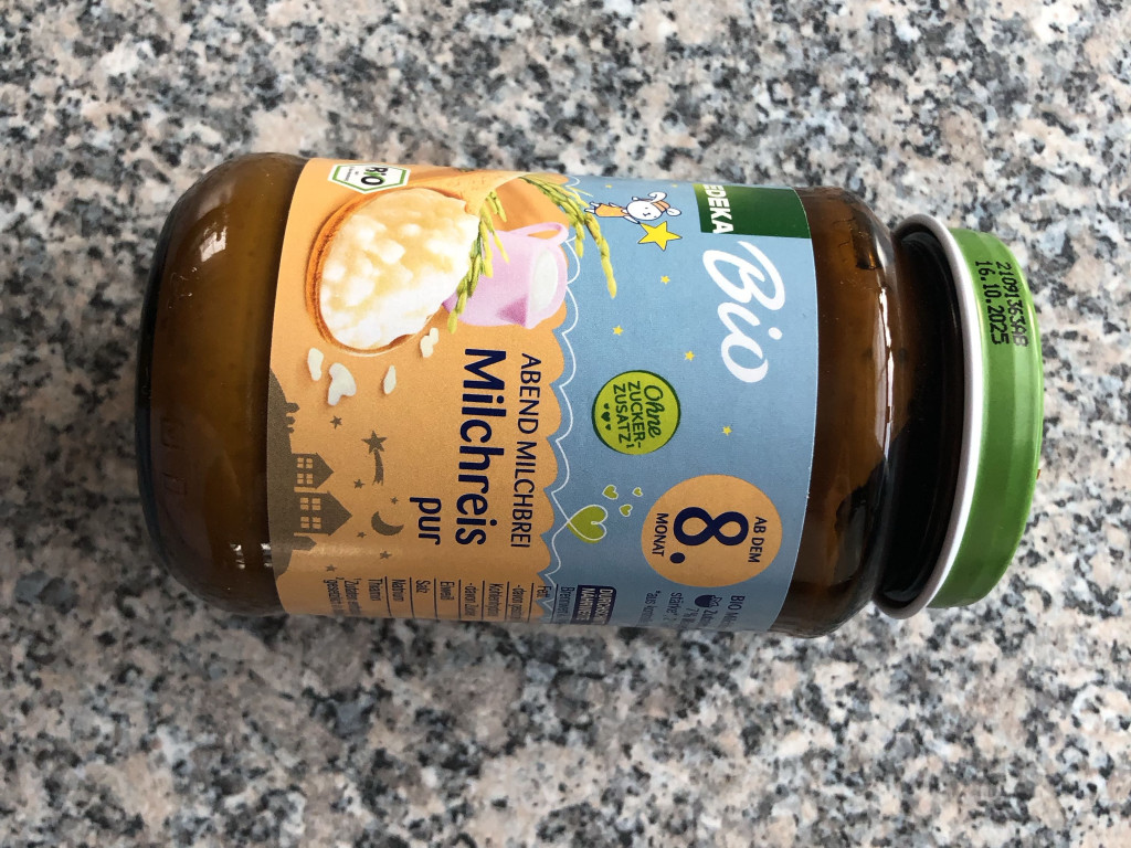Hochgeladen von: kollingeranna Hochgeladen von: kollingeranna