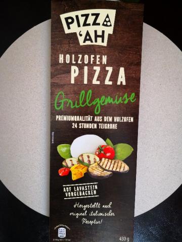 Holzofen Pizza Grillgemüse von steffiklein113 | Hochgeladen von: steffiklein113