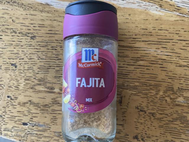 Hochgeladen von: skinnybitchyeah