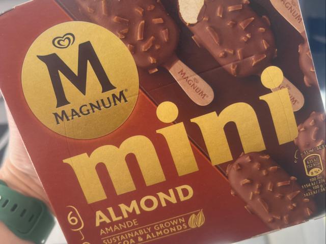 Magnum Mini Almond Eis by Deea94 | Uploaded by: Deea94 Magnum Mini Almond Eis by Deea94 | Uploaded by: Deea94