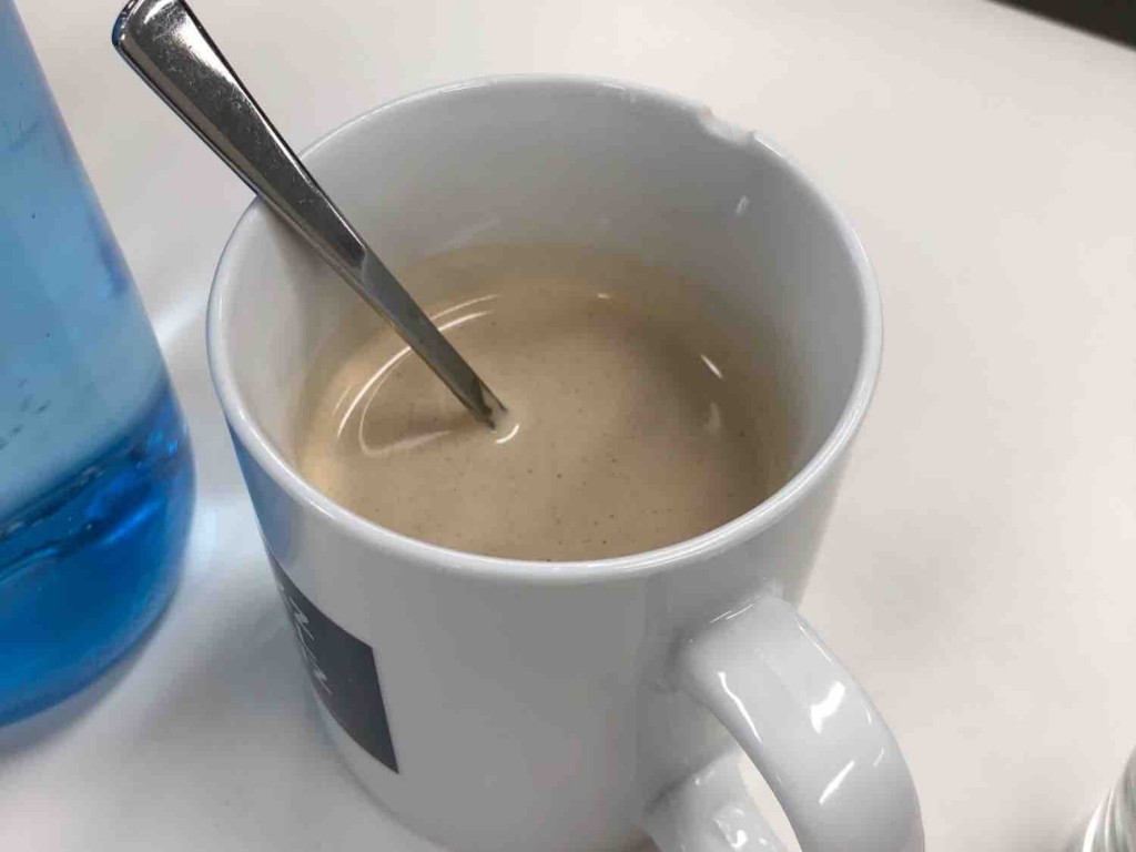 Kaffe (Arbeit), Milch (3,5% Fett) von Ossiate | Hochgeladen von: Ossiate