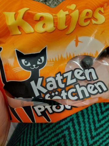 Katjes Katzen Pfötchen, vegan by MyraSajtos | Uploaded by: MyraSajtos