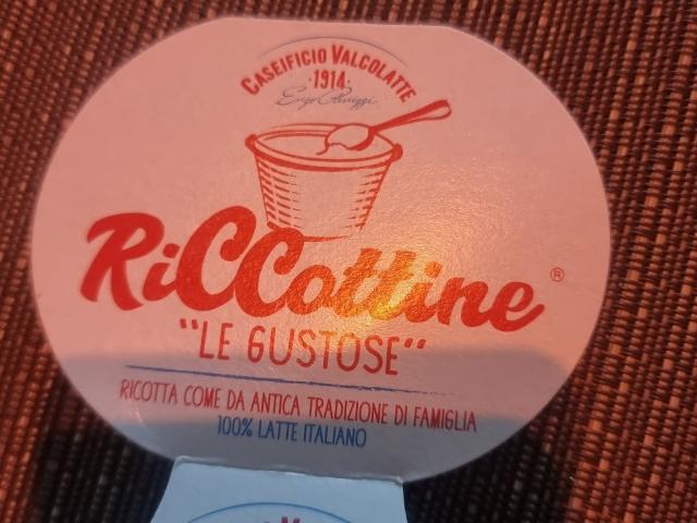 Hochgeladen von: pattynettuno Hochgeladen von: pattynettuno