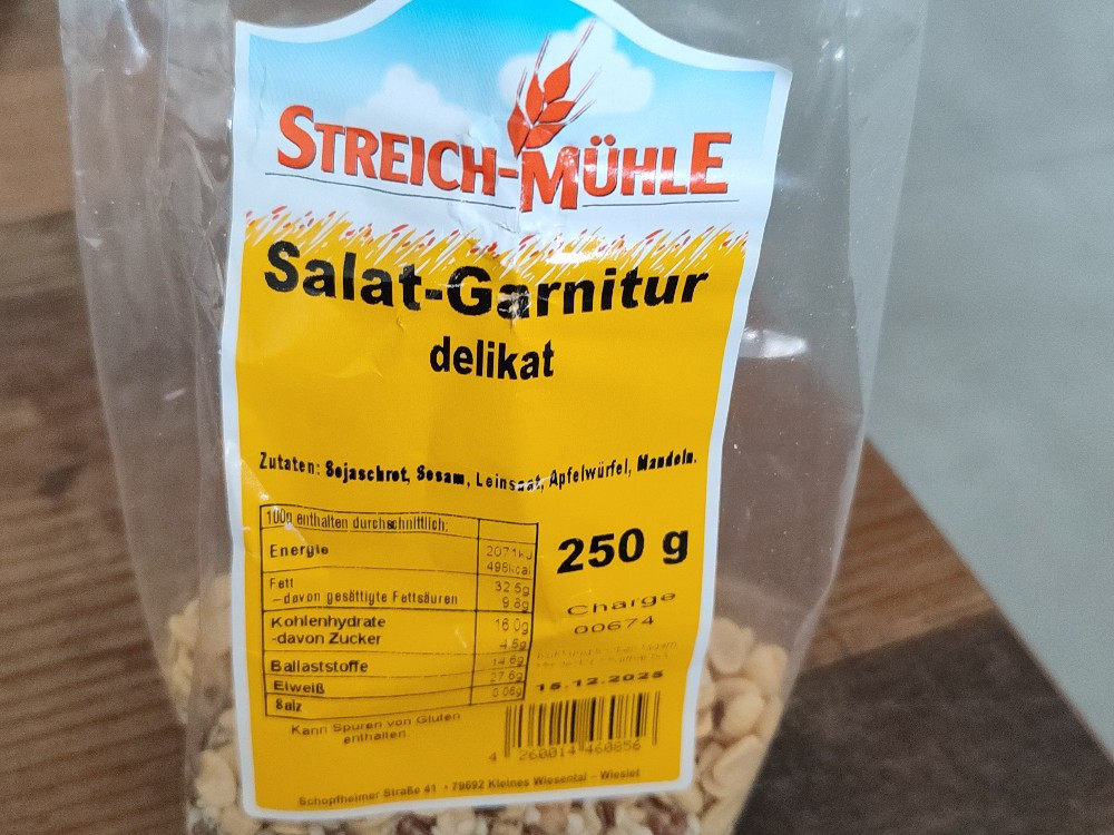 Salat-Garnitur, Delikat von Breisgauandi | Hochgeladen von: Breisgauandi Salat-Garnitur, Delikat von Breisgauandi | Hochgeladen von: Breisgauandi