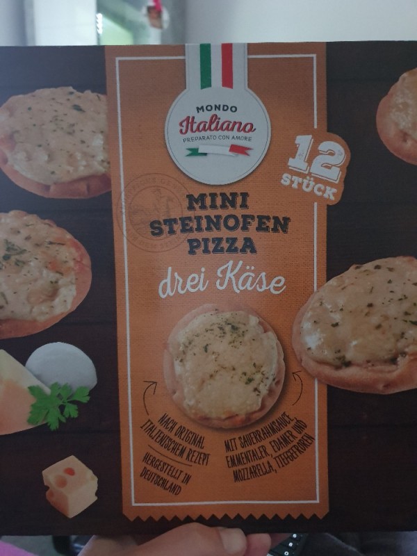 Mini Steinofen Pizza drei Käse von NadineWaller | Hochgeladen von: NadineWaller