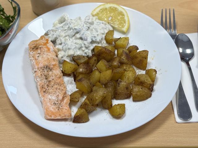 Hochgeladen von: Thom2021