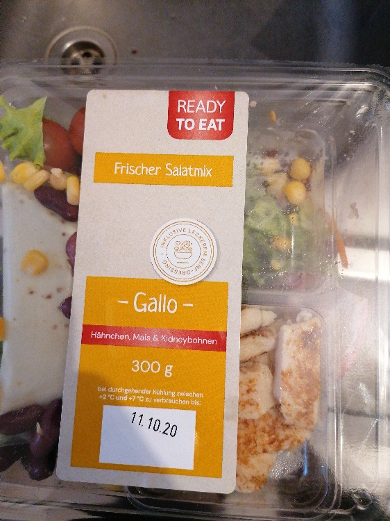 Frischer Salatmix "Gallo": Salat mit Hähnchen und Cher | Hochgeladen von: Maniacs05