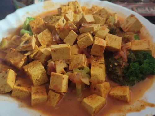 12:30 Tofu Curry (vegan) | Hochgeladen von: ToSeethernity