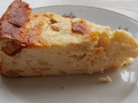 Quarkkuchen ohne Boden mit Apfelstücke, süß | Hochgeladen von: Nini53