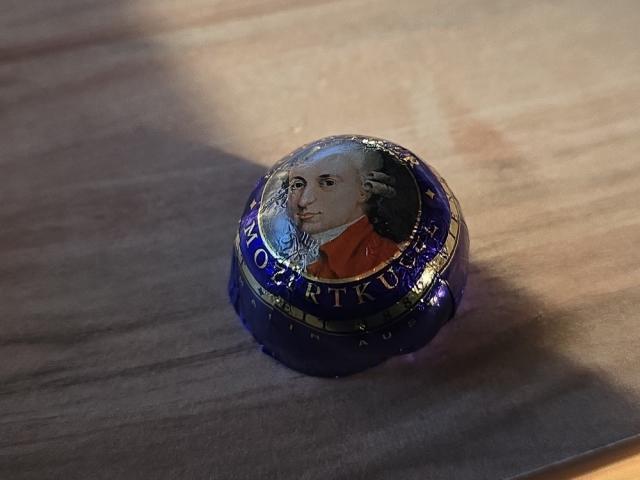Hochgeladen von: Natok Hochgeladen von: Natok