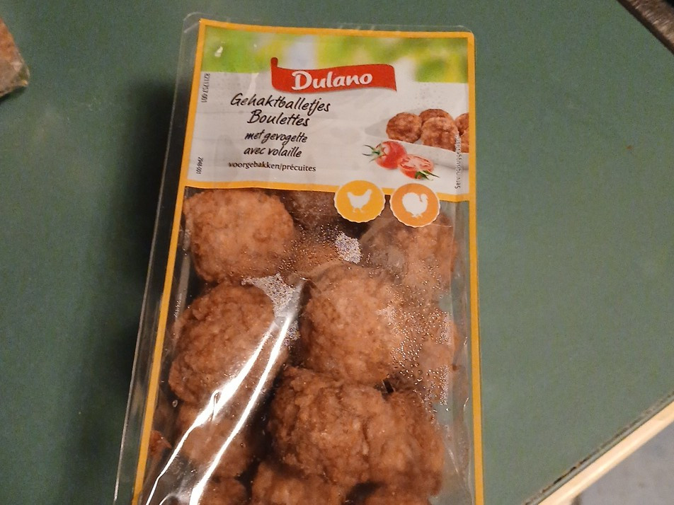 Hochgeladen von: N3010