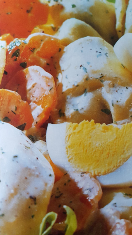 Tortelinisalat, Tortelini Tomate Gurke Lauchzwiebel von morebe | Hochgeladen von: morebe