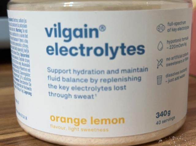 Hochgeladen von: MemiApplepie