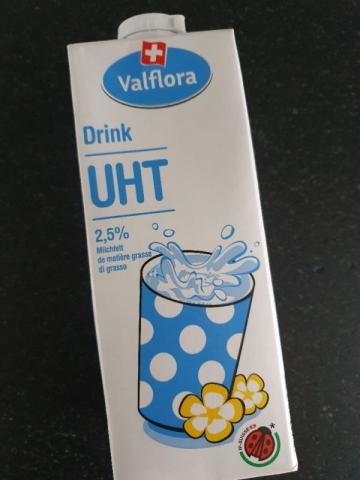 M-Drink, teilentrahmte Milch, 2,5% Milchfett von yanco | Hochgeladen von: yanco
