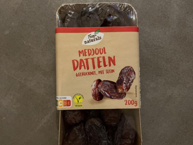 Hochgeladen von: J673737933