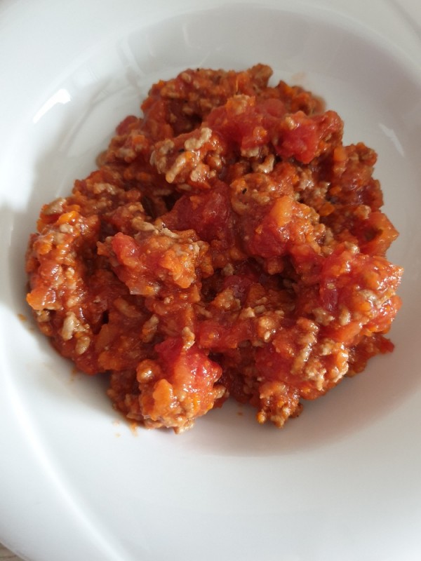 Bolognese, Tomatensoße mit gemischtem Hackfleisch  von asteroidb | Hochgeladen von: asteroidbs38437
