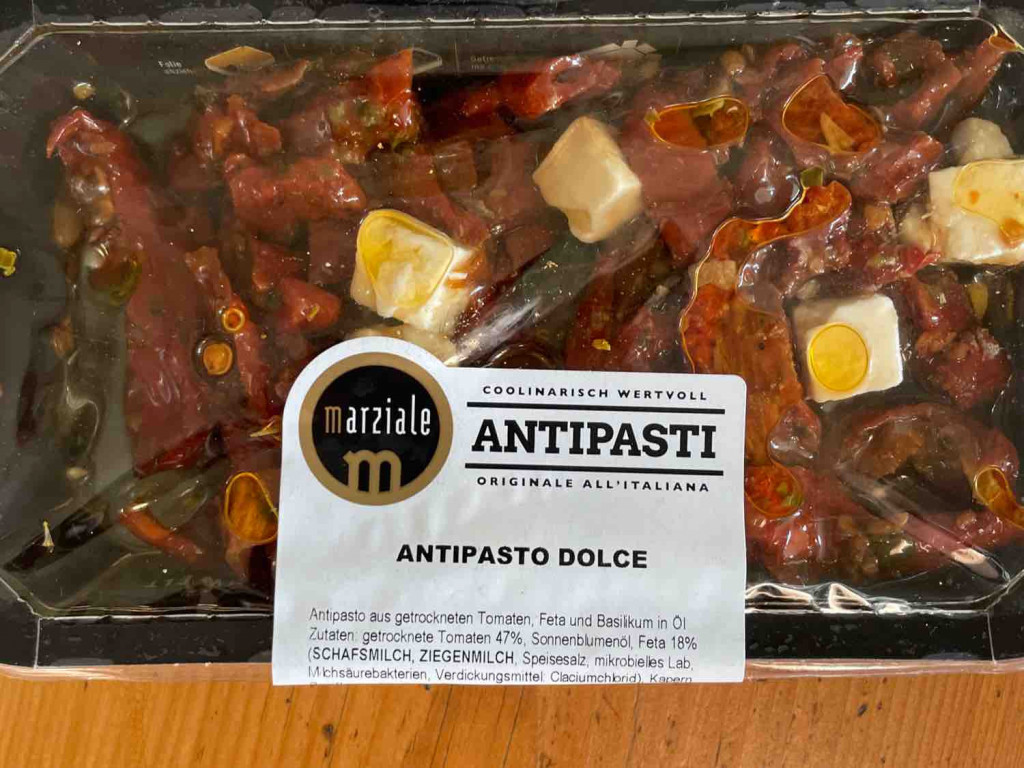 ANTIPASTO DOLCE, Antipasi aus getrockneten Tomaten, Feta und Bas | Hochgeladen von: Julir1357