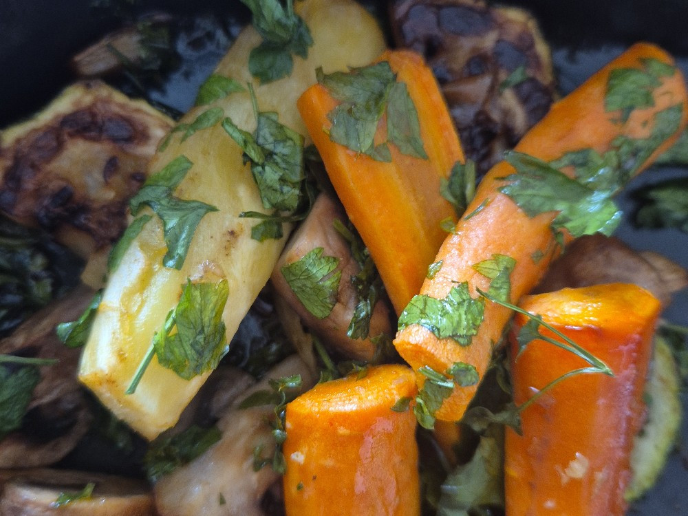 Hochgeladen von: tanücha