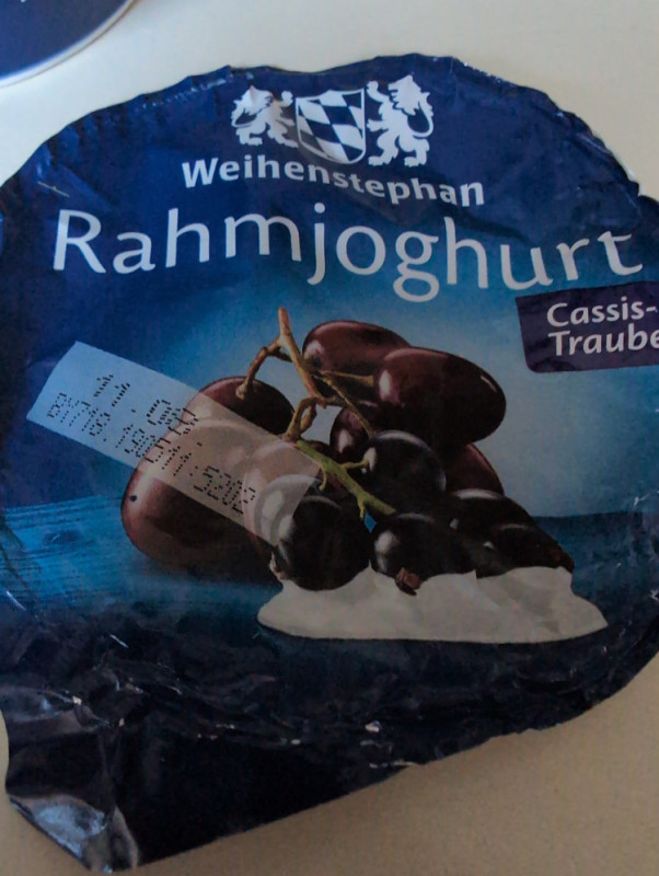 Weihenstephan Rahmjoghurt Cassis-Traube von hexen | Hochgeladen von: hexen