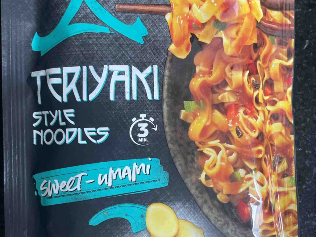 Asia Specials Teriyaki Style Noodles von hyejin | Hochgeladen von: hyejin