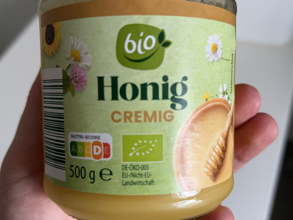 Hochgeladen von: Lioneli