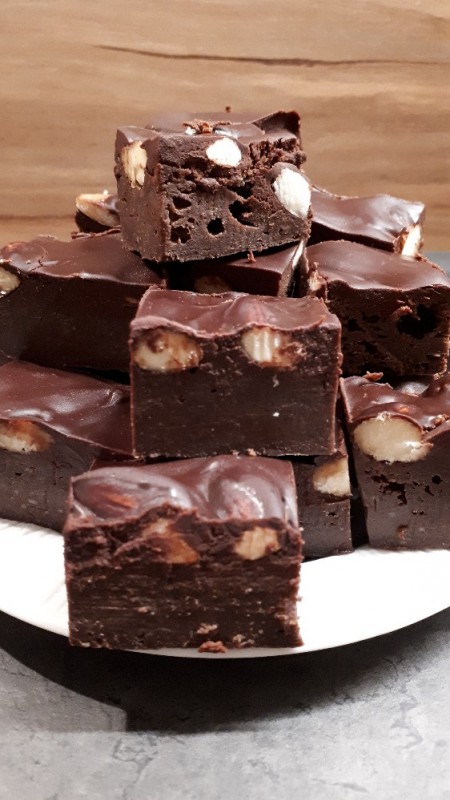 Death by chocolate-Brownie Juice Plus, mit Mandeln von vanessabe | Hochgeladen von: vanessabepunkt