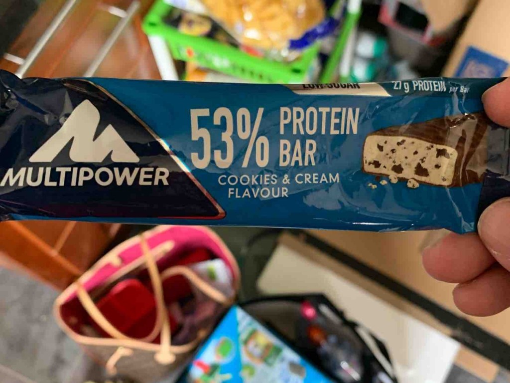 Multipower 53% Protein Bar, Cookies & Cream Flavour by LuxSp | Hochgeladen von: LuxSportler