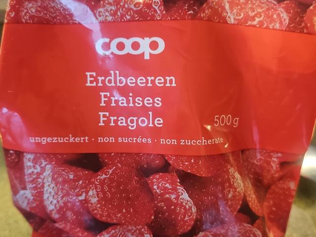 Frozen strawberry by DiPop | Hochgeladen von: DiPop